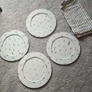 Farmhouse White Decorative Plate and Napkin Set